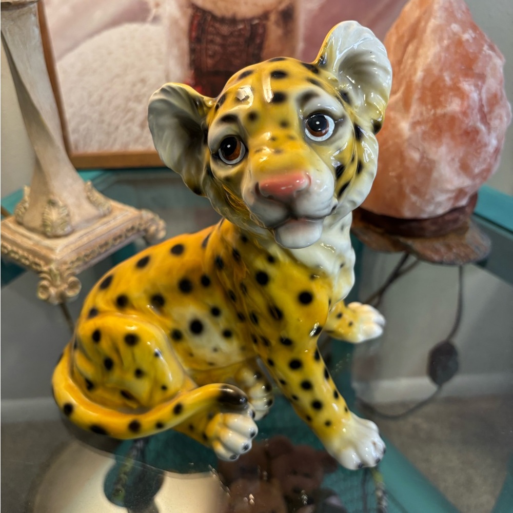 #SOLD 1970’s Italian Porcelain Leopard Cub Figurine 8.5” Tall Vintage